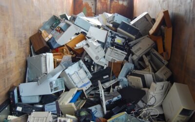 Benefits of Choosing Us to Remove Commercial Junk in Ottawa